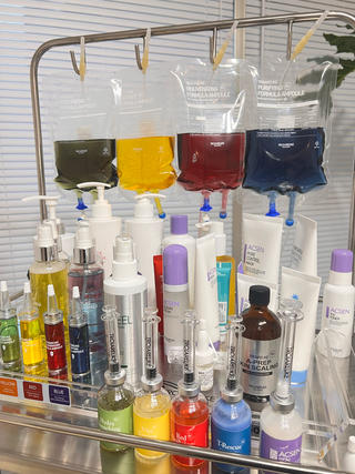 韓国最先端美容トロイアルケが名古屋初上陸
東京などでも最近雑誌などで取り上げられ始めてます、、

最先端美容是非とも受けてみまへんか？ 