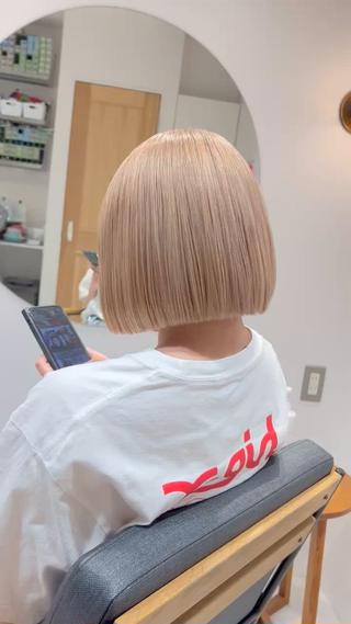 ショート カラー パーマ/ボブ /レイヤー チヒロのヘアスタイル