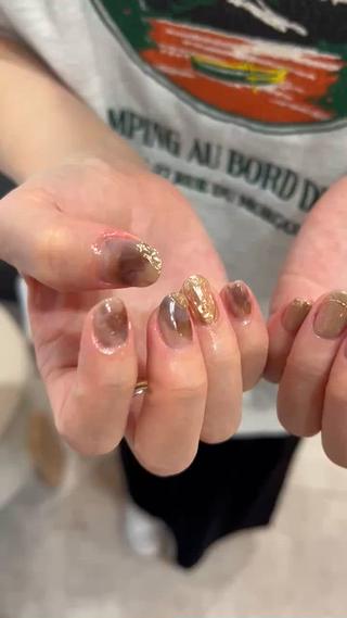 #ニュアンスネイル  #マグネットネイル　#ミラーネイル #ミラーネイルデザイン 