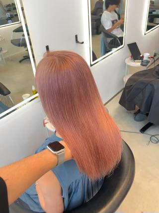 ほんのりピンクベージュ 