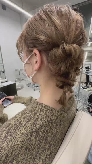 ミディアム THE MAISONのヘアスタイル