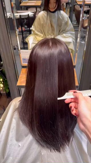 紫味のある暗めcolorある人気です 