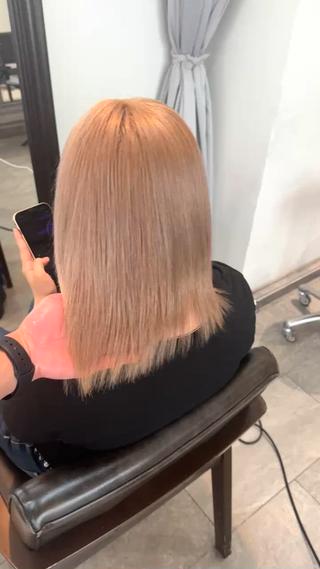 ミディアム カラー ✨ハイトーン YUTO✨のヘアスタイル