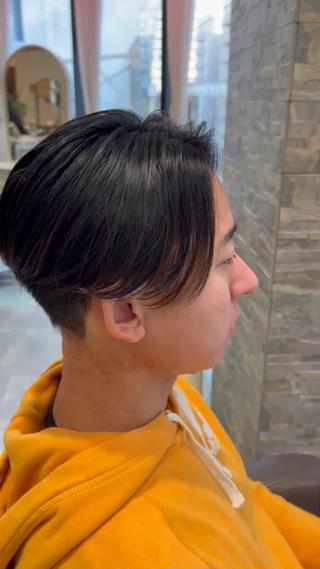 閲覧ありがとうございます!!
現在カットモデル募集しております(*^^*)
Instagramアカウント
↓↓↓
@labless_kazuma になります!
※他にも載せてますのでご覧下さい
今まで思い通りにならなかったお客様も感動をお届け致しますので、是非ご予約お待ちしております(*^^*)