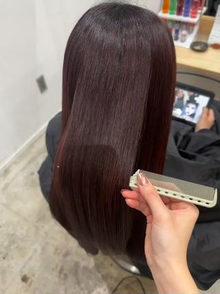 ミディアム miloc MOMOKAのヘアスタイル