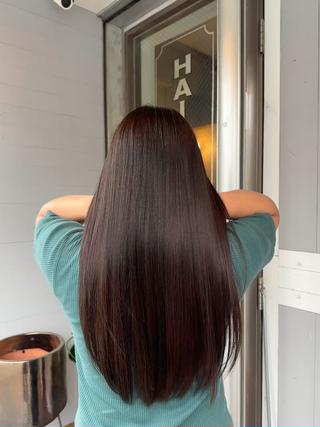 ミディアム miloc MOMOKAのヘアスタイル