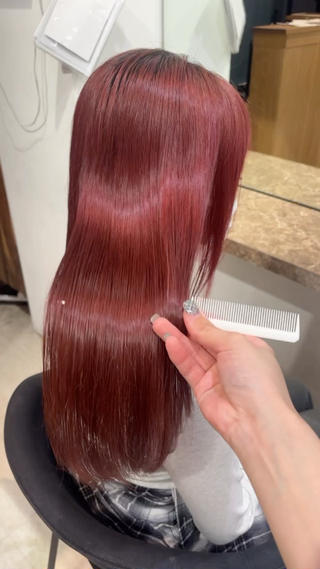 カラーのみでこのツヤ感でます