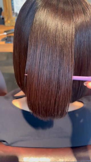 酸性ストレート、縮毛矯正
暑い夏におすすめです

ダメージレスに癖を伸ばしたい、艶が欲しい方

7/23 明日朝10時より空きございます
土日もご予約可能です 