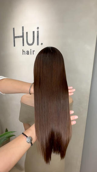 Hui.【梅田・中崎町・天神橋筋】髪質改善／縮毛矯正/酸性ストレート/韓国ヘア/韓国レイヤー/美髪ストレート/美髪矯正/白髪染め/白髪ぼかし

 