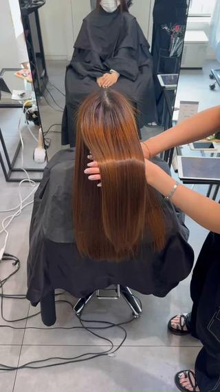 ロング AHNKISM所属・髪質改善/艶カラー HANAのヘアスタイル