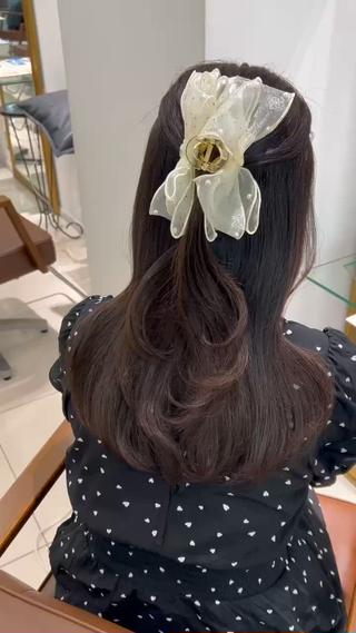 透明感たっぷりのココアグレージュカラー
 