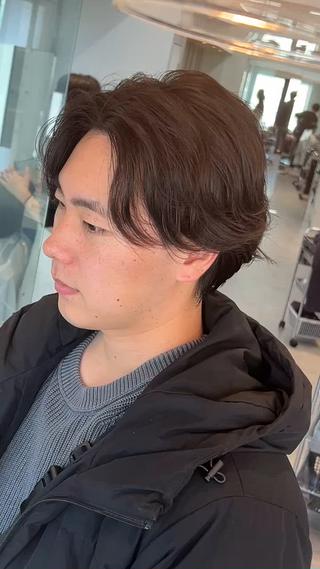 毛流れよりもより動きが欲しい方向け
スパイラルパーマです 