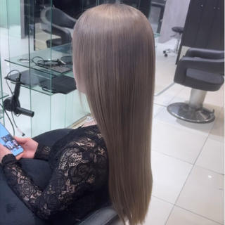 ロング カラー 【川崎の髪遊師🎨】 SAKURAのヘアスタイル