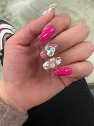 自身の爪をミッフィちゃんにチェンジしました
予想以上に可愛いです 