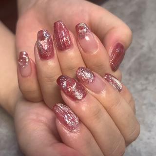 ちゅるうるん

普通のマグネットより

輝かせる工程を6個追加しています

判りますか？

#うるちゅるネイル 
#うるうるネイル 
#ワンランク上のネイル
#ギャラクシーネイル 
#柏ネイルサロン

 