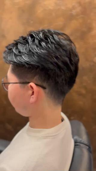 アイロンパーマスタイル。