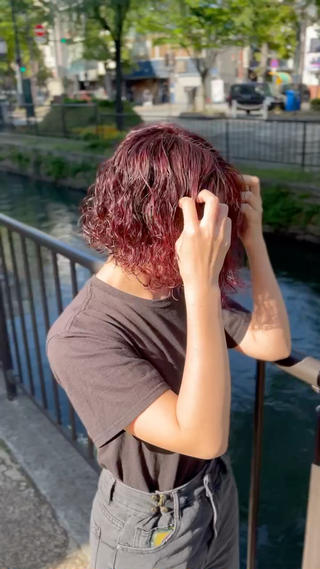 ミディアム パーマ 🫧髪質整形師 イケモトタクマ🎩のヘアスタイル