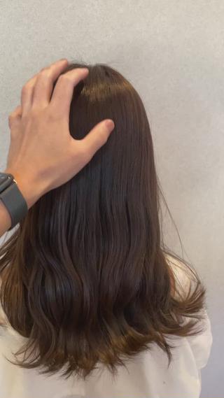 【アッシュブラウン】

秋カラー
色持ちもツヤ感も最高 