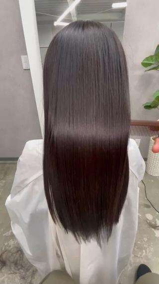 ロング LITA hair所属・鄭 弘志のヘアスタイル