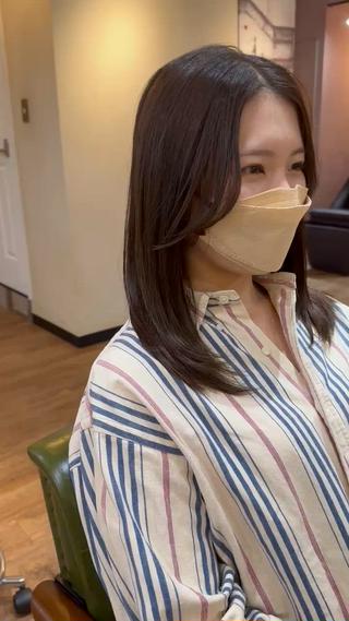 セミロング カラー オーストヘアージジ所属・TAI透明カラー 柔らかい縮毛矯正のヘアスタイル