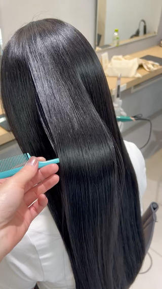 ロング 池袋レイヤーカット/ 顔まわりtaigaのヘアスタイル