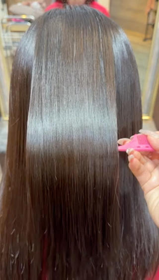 ロング MIKA💫 艶髪/透明感カラーのヘアスタイル