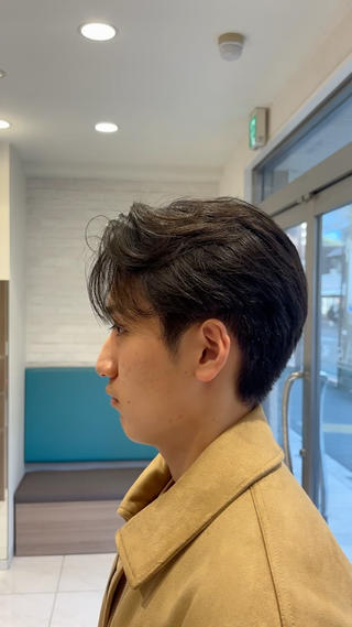 パーマ メンズ 山本 侑平のヘアスタイル