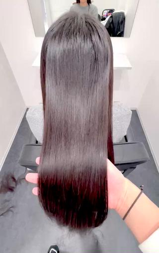 ロング AI KIのヘアスタイル