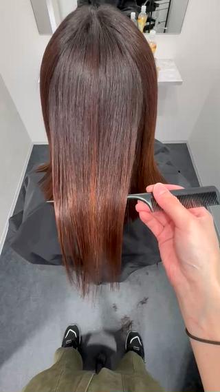 ミディアム AI KIのヘアスタイル