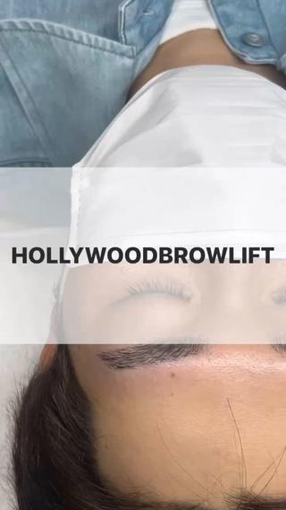 夏こそハリウッドブロウリフトでモテ眉毛GET︎ 