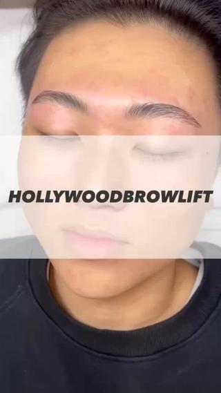 今年最後に眉毛綺麗にしませんか 