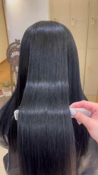 ロング 井上 昴のヘアスタイル