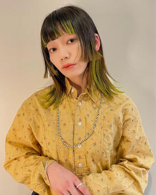 ラインウルフ

柔らかい質感と、テイストを意識したhair

是非一度、ご相談お待ちしております！ 