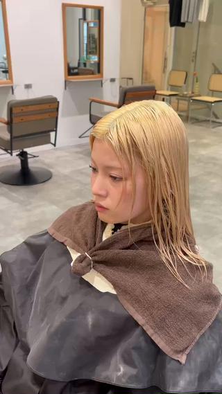 セミロング keshiki大名所属・Keshiki大名 安部 真輝のヘアスタイル