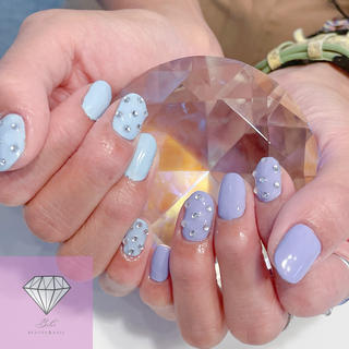 パステル系の水色×紫色のワンカラーネイル
お客様の好みにあわせて
ミキシングして色を作りました


【menu】
ワンカラー／カラー追加／ストーン追加 