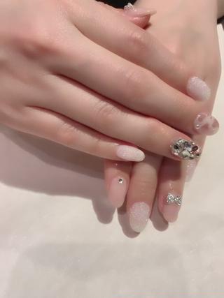 オーダーネイルはお電話にて受付中です。 