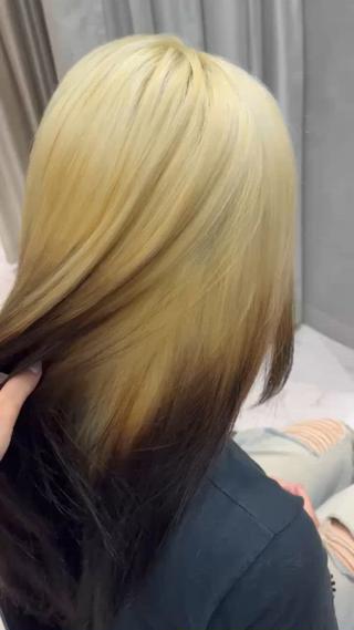 ロング カラー ハイトーン/韓国風/ 艶髪/吉祥寺のヘアスタイル