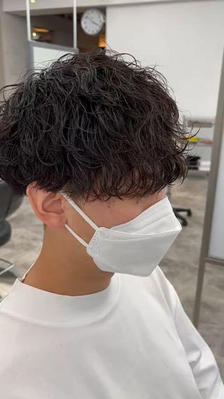 ショート パーマ メンズ 平野 拓海のヘアスタイル