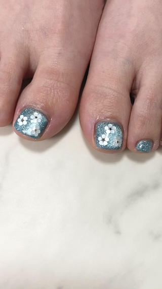 ネイル soleil所属・舞鶴 奈々美のネイルデザイン