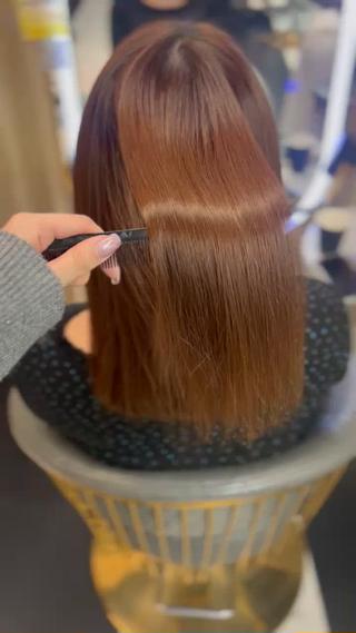 #ベージュ#アッシュ#アッシュベージュ#グレージュ#暗髪#艶カラー#透明感#シアーカラー#ブリーチ無し#ピンクベージュ#インナー#インナーカラー#髪質改善#新宿#新宿三丁目 