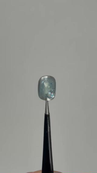 ネイル uru nail所属・大原 二葉のネイルデザイン