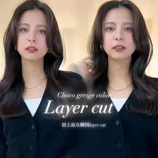 韓国𝑙𝑎𝑦𝑒𝑟 𝑐𝑢𝑡 × 𝑔𝑟𝑎𝑦𝑔𝑒₊˚⊹⋆
⁡
上品な韓国レイヤーカットで
ふんわりボリューム感𝐮𝐩して
小顔効果のある顔まわりで垢抜けます✧˖°.
⁡
赤みのない透明感抜群な#グレージュ 
は冬1番人気なカラーです✧˖°.
⁡ 