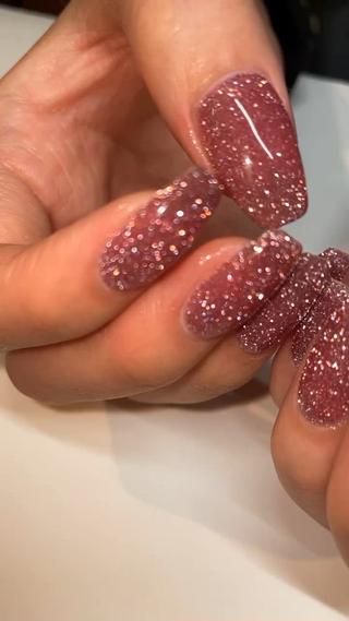 ネイル Manon Yuiのマツエク・マツパデザイン