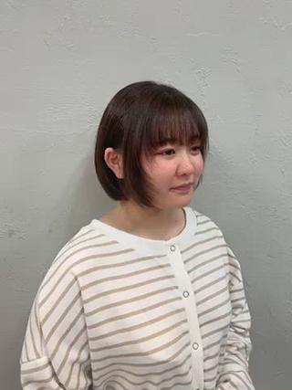 ショート カラー HIKARI🐈‍⬛ レイヤー×デザインのヘアスタイル