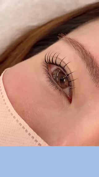 アイブロウ 大石はな / lavlunaのマツエク・マツパデザイン