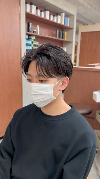 自然な毛流れができるニュアンスパーマ！
柔らかい質感得意です！
少し色気を足したい方、お待ちしております！ 