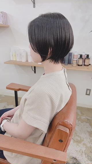 乾かすだけでまとまる！
大人似合せショート 