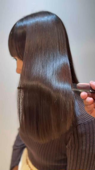 髪質改善縮毛矯正+髪質改善トリートメント
縮毛矯正は整形
髪質改善トリートメントはエステ
二つを組み合わせることで最高の美髪が実現します。
予想よりも遥か先の仕上がりをご体験ください。