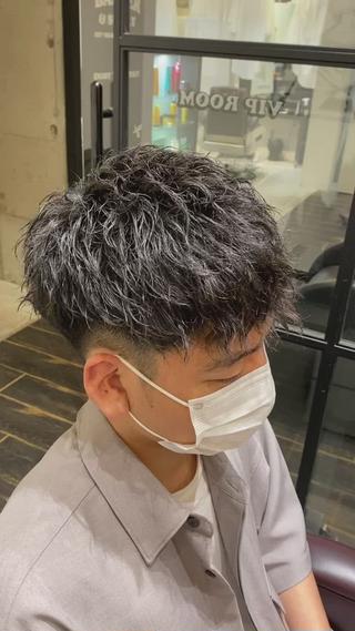 ショート カラー パーマ ヘアアレンジ メンズ QUONHEAL谷町店所属・TAIGA /メンズ美容師のヘアスタイル