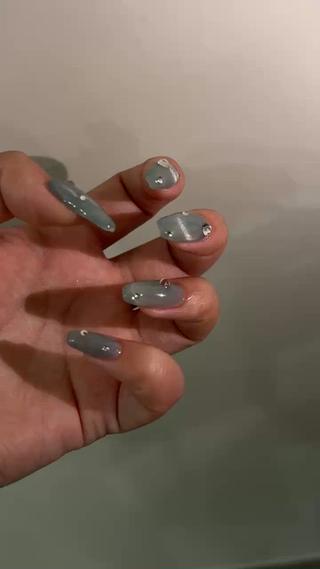 うるうるマグネットフレンチ

パーツ追加︎
パーツの数と大きさにより＋料金が異なります 